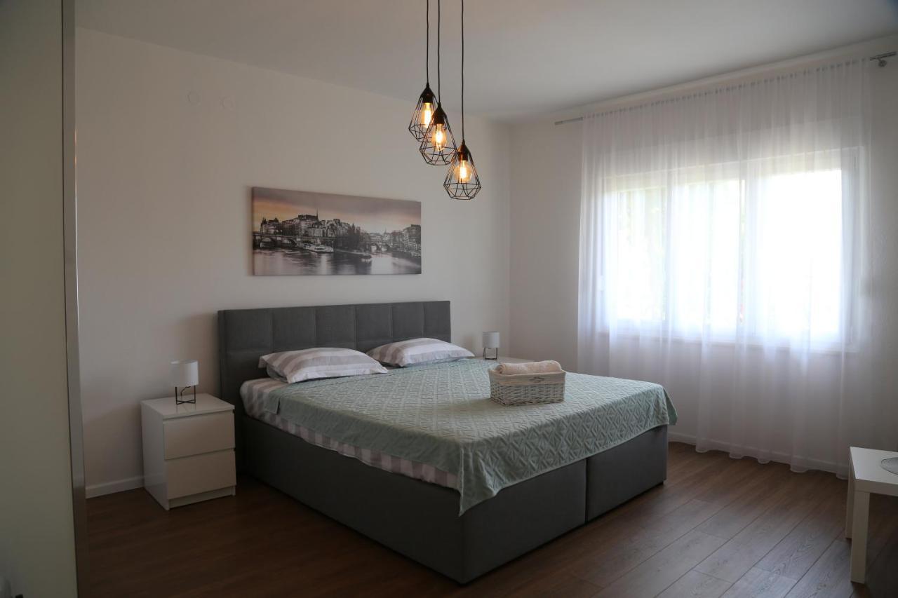 Garden House Apartment 트레빈예 외부 사진